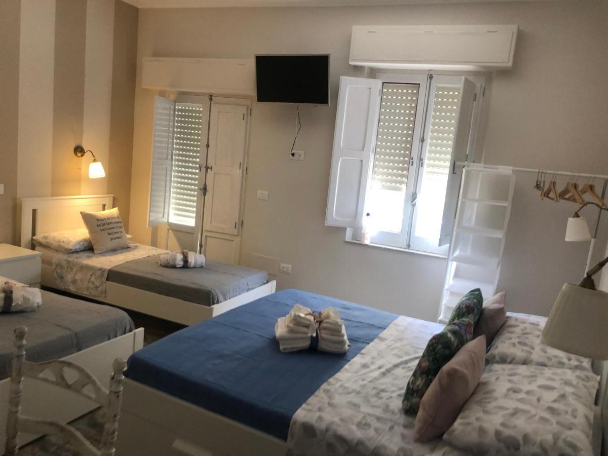 Solidea House Palmi Buitenkant foto